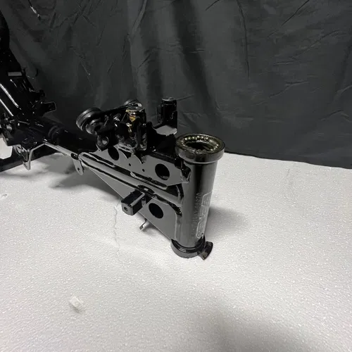 2017-2022 Kawasaki Z125 PRO OEM Main Frame BOS
