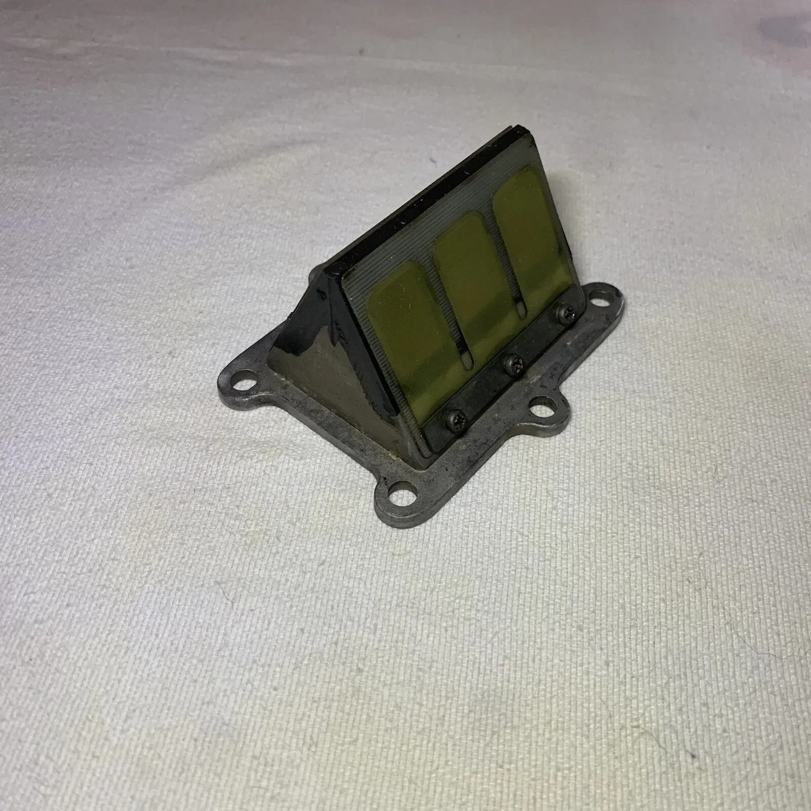 1984 84 Honda CR250 CR250R CR 250 250R OEM Intake Reed Cage Dirt Bike