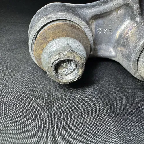 2002 01-03 RM125 RM 125 RM250 OEM Rear Shock Linkage Cushion Rod Lever Arm Pivot