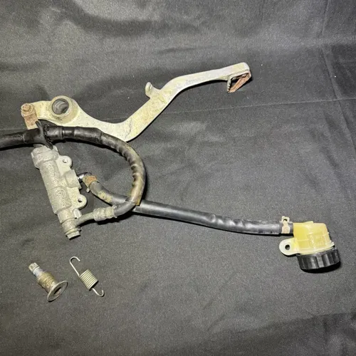 2001 - 2003 Suzuki RM250 RM 250 Rear Brake System Caliper Master Cylinder Lever