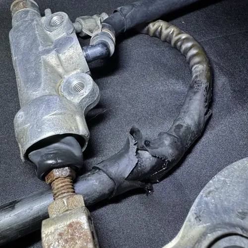 2001 - 2003 Suzuki RM250 RM 250 Rear Brake System Caliper Master Cylinder Lever