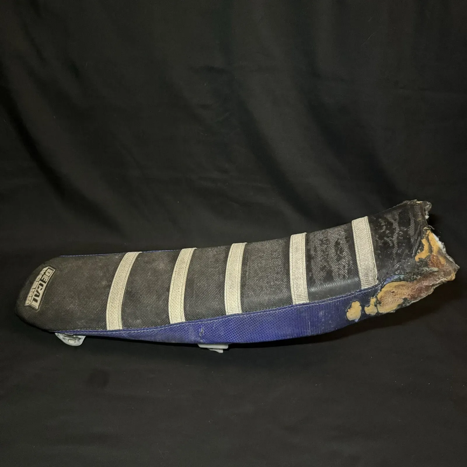 Yamaha 2018-2022 YZ450F Seat With Custom Ribbed Seat Cover BR9-24710-01-00