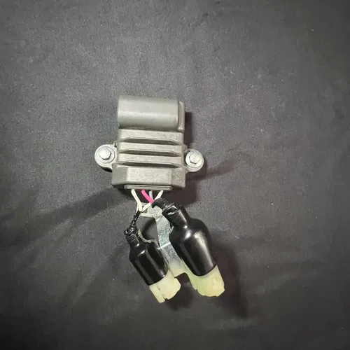 2021 YZ450F Voltage Regulator Rectifier OEM YZ250F 2019-2023 YZ450F 2020-2023 YZ