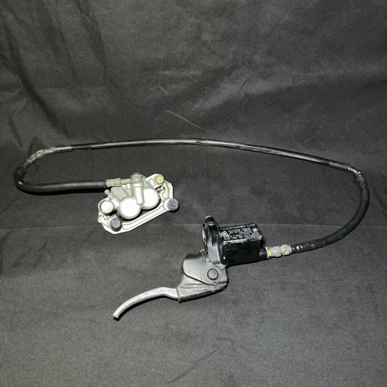 02-23 YAMAHA TTR 125L TTR FRONT BRAKE MASTER CYLINDER W CALIPER 3SP-25870-01-00