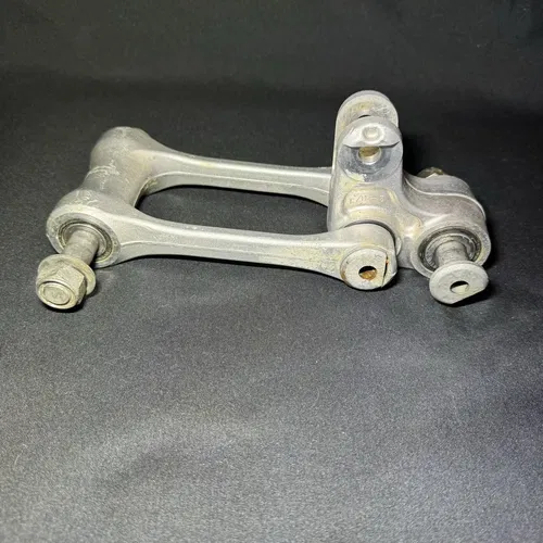 2009-2023 Yamaha YZ450F YZ250FX YZ450FX OEM Swingarm Linkage Wish Bone Link