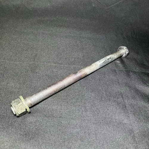 00-07 YAMAHA TTR 125 125L 125LE 125E OEM FRONT SWINGARM SHAFT PIVOT BOLT 03