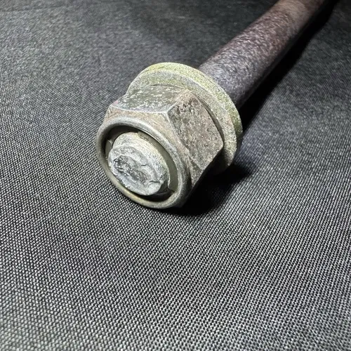 00-07 YAMAHA TTR 125 125L 125LE 125E OEM FRONT SWINGARM SHAFT PIVOT BOLT 03