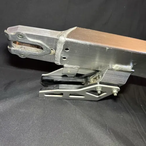 2004 SUZUKI 00-07 DRZ400 DRZ400E OEM SWINGARM SWING ARM SUSPENSION 61000-29F00