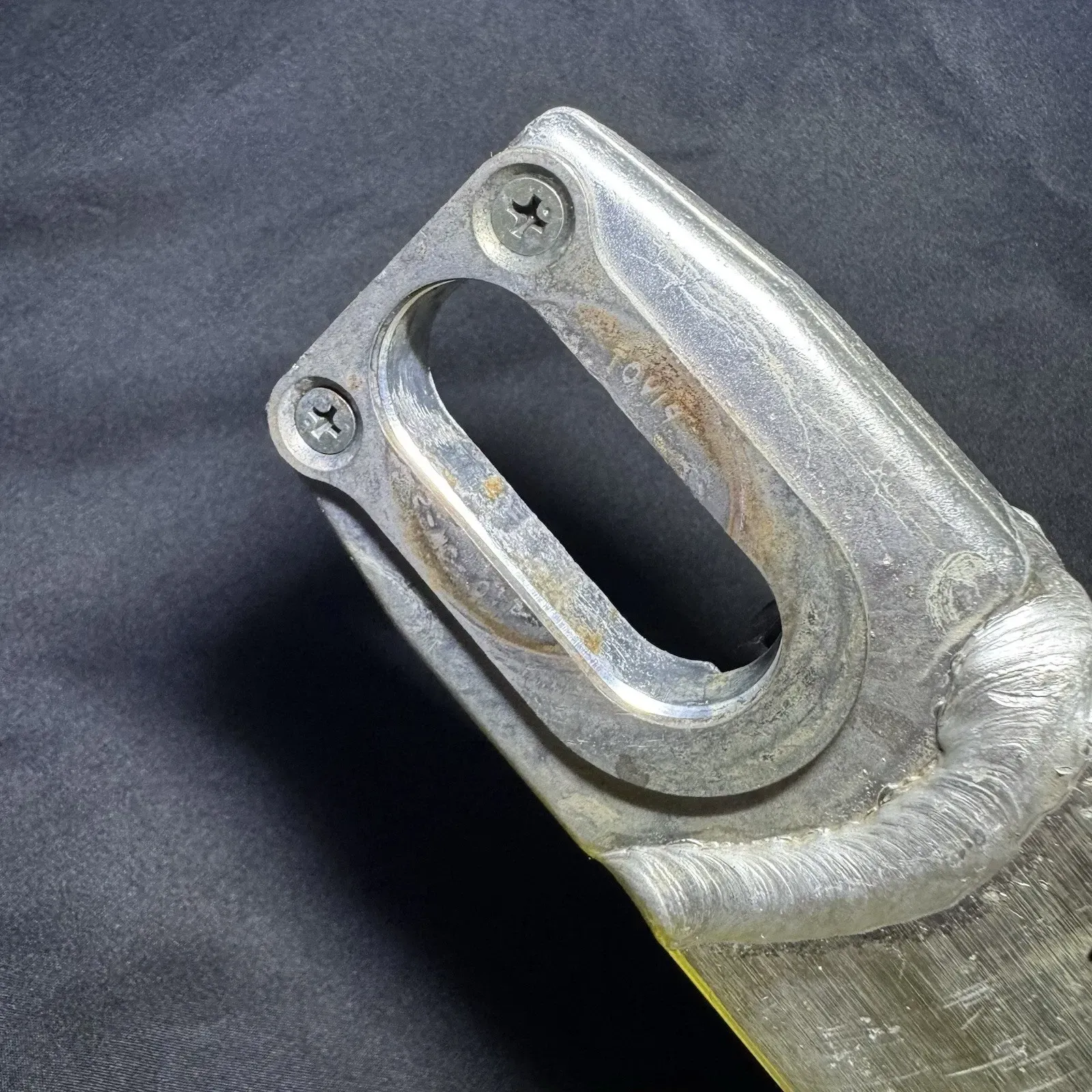 2002 96-06 RM125 RM250 OEM SWINGARM REAR SUSPENSION WHEEL SUPPORT 61000-37F40