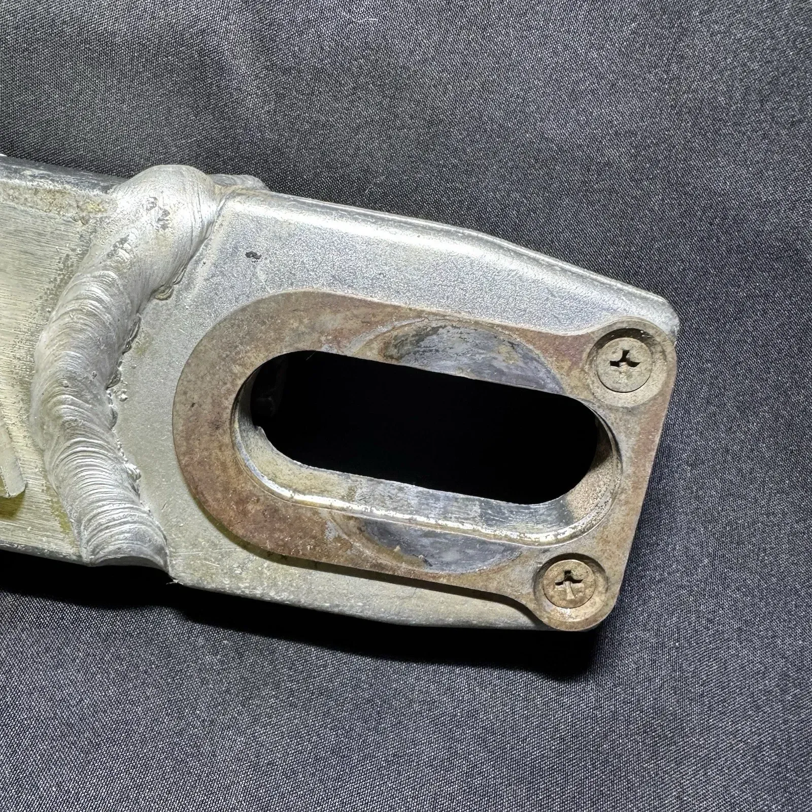 2002 96-06 RM125 RM250 OEM SWINGARM REAR SUSPENSION WHEEL SUPPORT 61000-37F40