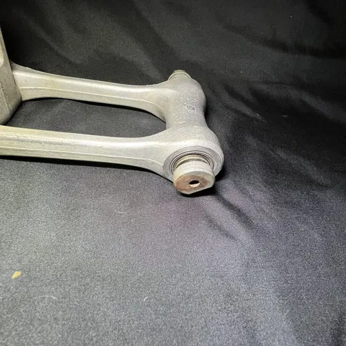 2009-2023 Yamaha YZ450F YZ250FX YZ450FX OEM Swingarm Linkage Wish Bone Link