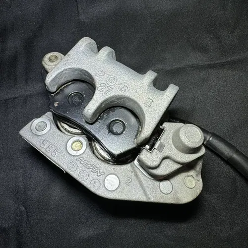 DRZ400E OEM FRONT BRAKE CALIPER / BRACKET DRZ400S DRZ400SM DRZ400 DR350 DR650 DR
