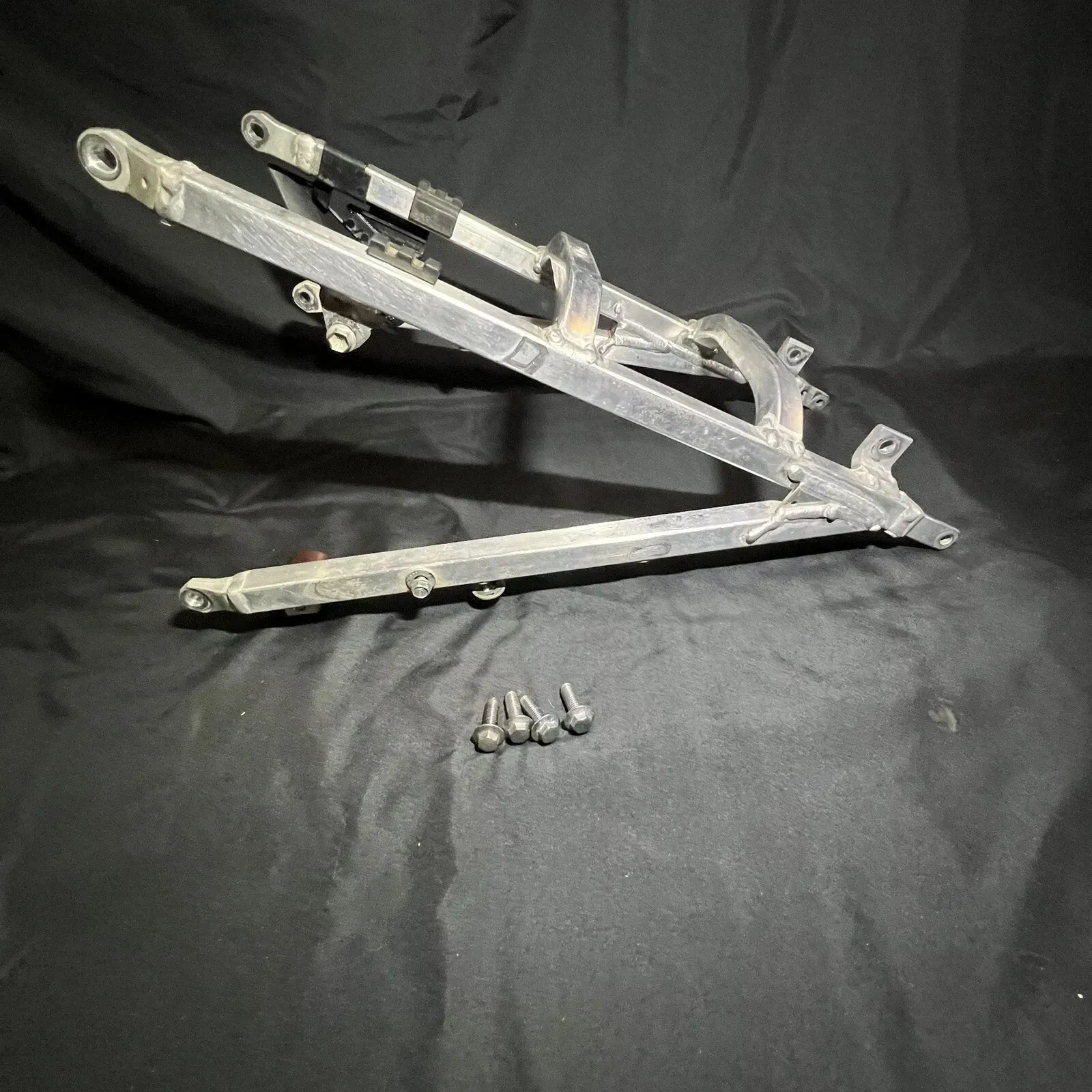 2021 Yamaha YZ YZ250F 19-22 YZ450F 18-22 Sub Frame BR9-21190-10-00    OEM