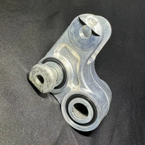 2009-2023 Yamaha YZ450F YZ250FX YZ450FX OEM Swingarm Linkage Shock Lower Link