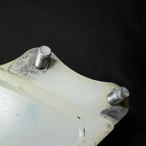 08-23 2019 KAWASAKI KLX140 KLX 140 OEM REAR SWINGARM CHAIN GUIDE & PLATE