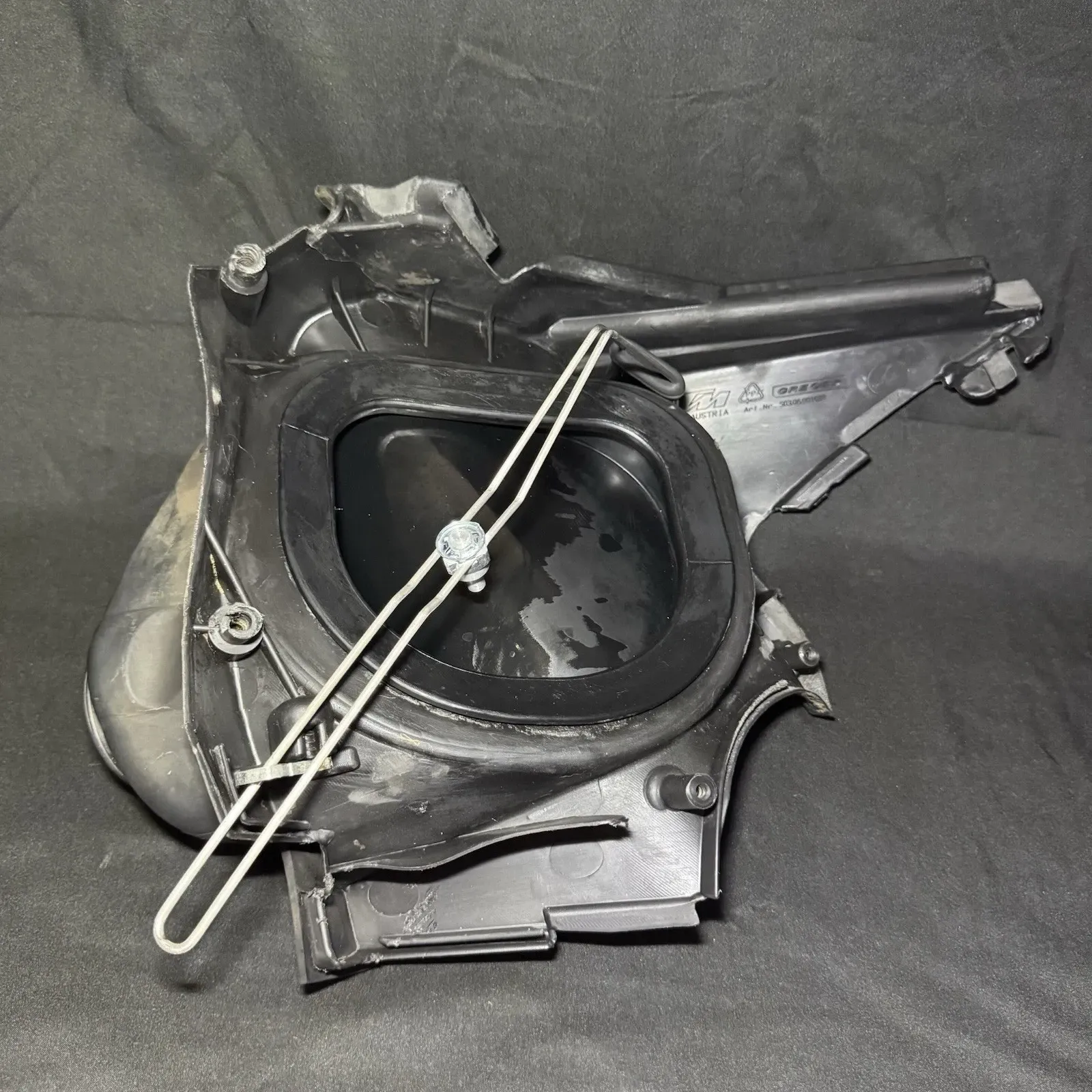 KTM 250EXC 2000 NLA Carb Boot, Filter Wall & Filter Support 125 250 300 EXC KTM