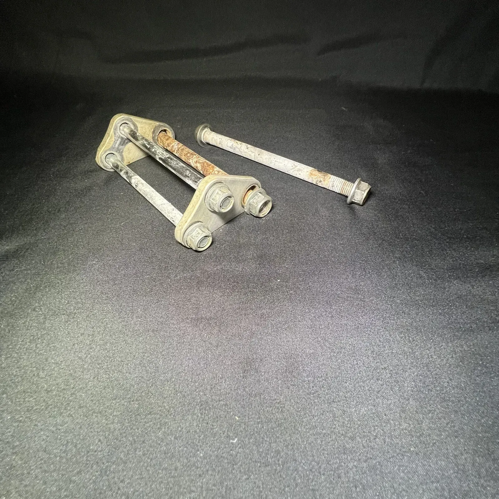 2011 - 2015 KX450F Motor Mounts Lower Front  Engine Mounts OEM