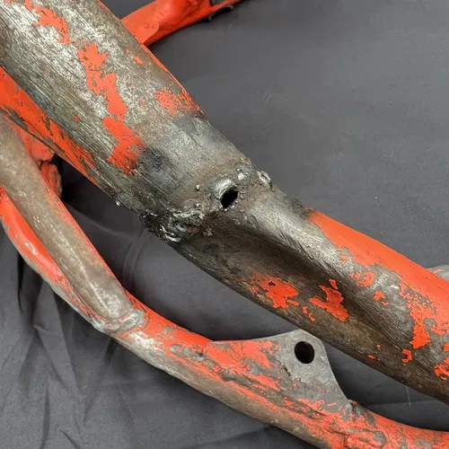 1983 83 Honda CR250R CR250 250 FRAME CHASSIS OEM