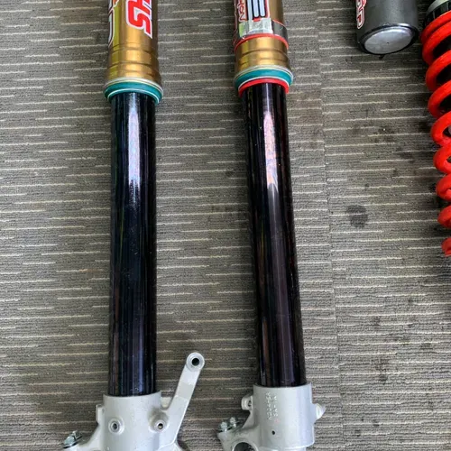 showa ssf forks and shock