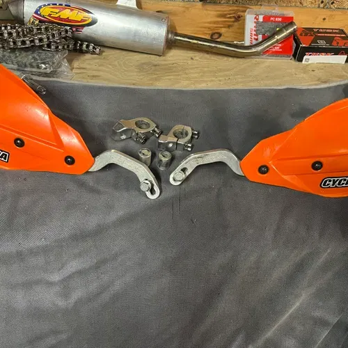 Cycra Bark Busters