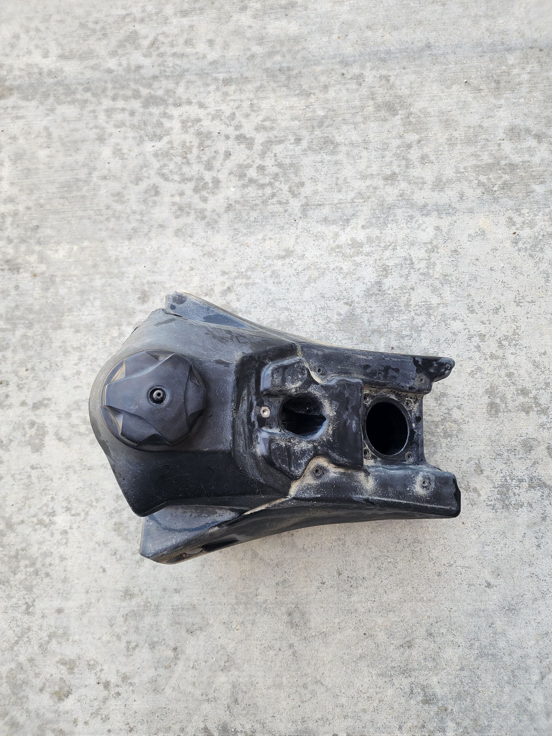 23-26 Ktm Gas Tank 250,350,450 