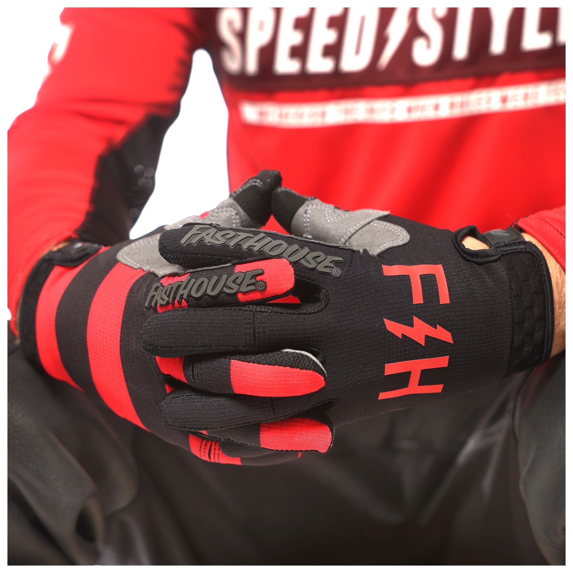 Fasthouse Speedstyle Akin Gloves