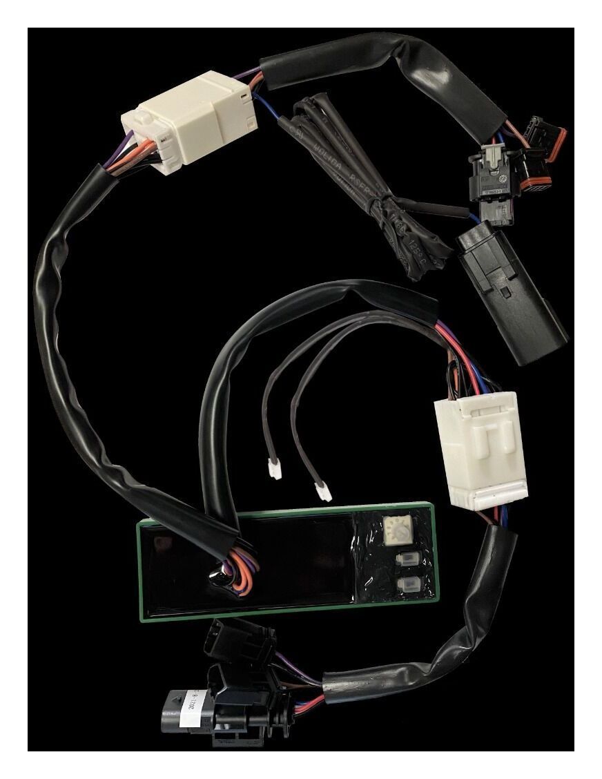 Custom Dynamics Smart Triple Play Module For Harley Softail 2018-2025 undefined