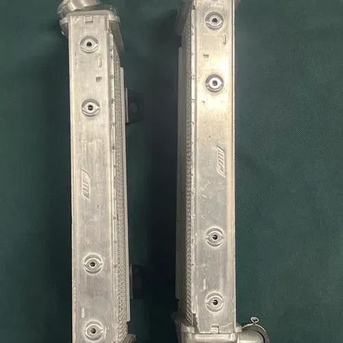 Radiator set from 2021 FC450.  
