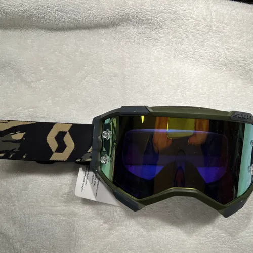 Brand New - Scott Fury Goggles With Two Lenses