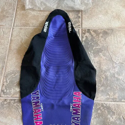CEET Yamaha YZ125 YZ250 Seat Cover