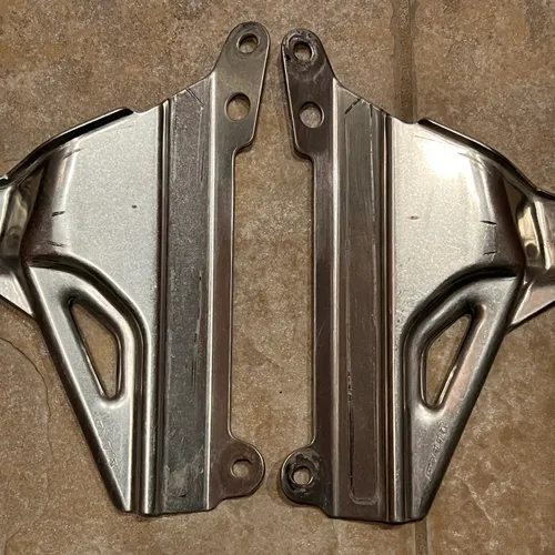 GYTR Radiator Braces - YZ250F YZ450F | MX Locker