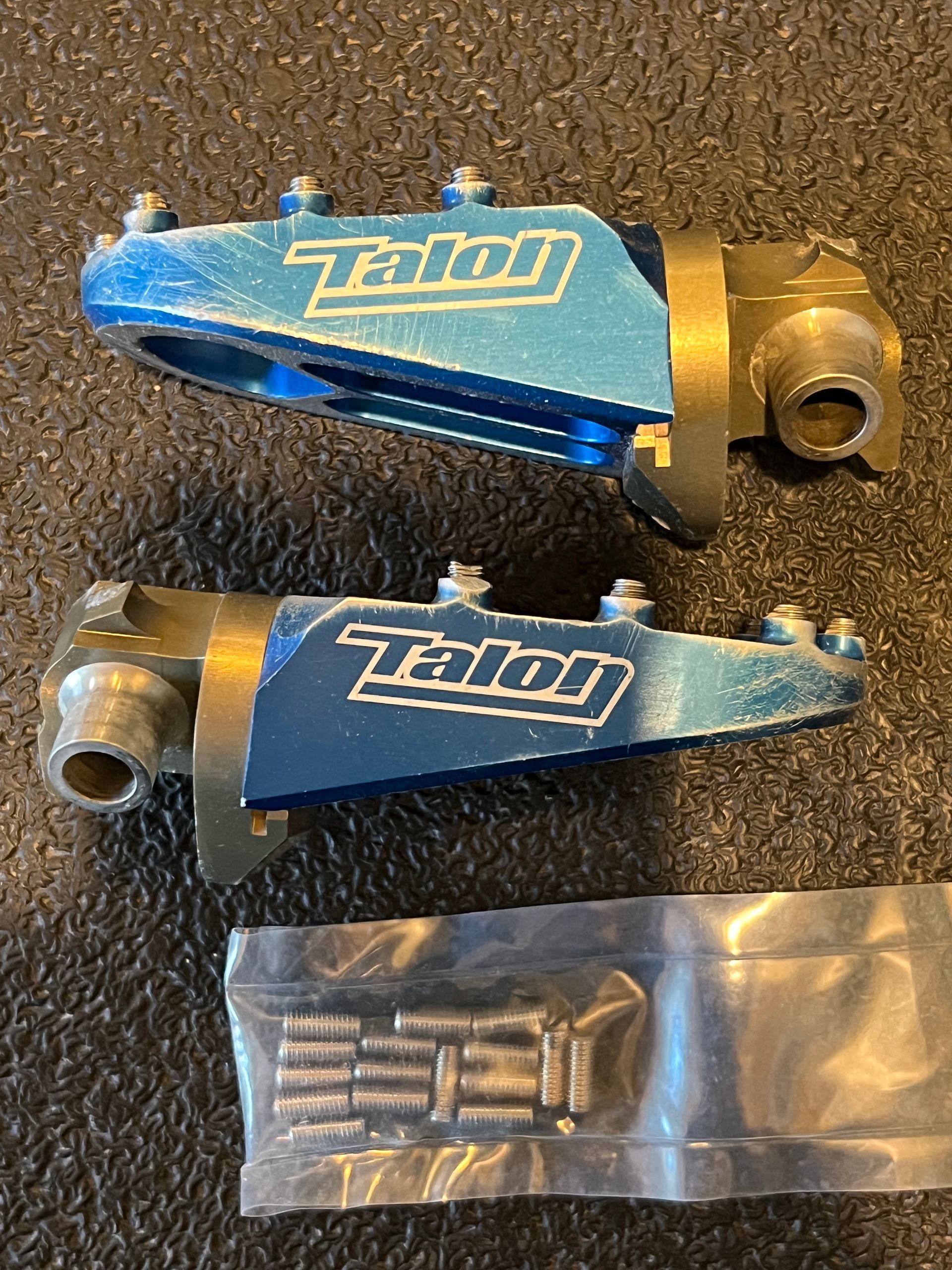 Talon Billet Aluminum Footpegs