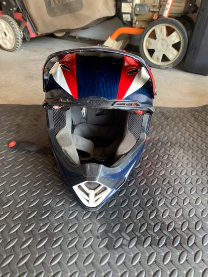 Bell Moto 9 Carbon Flex Helmets - Size S