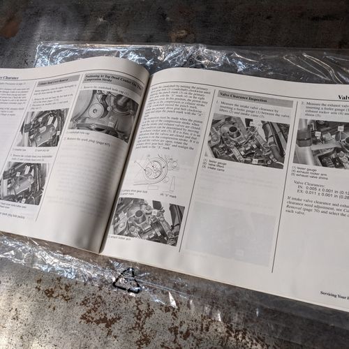 2011 CRF250R Owner's Manual