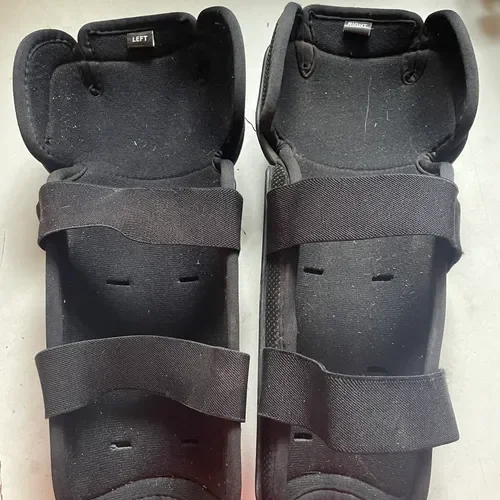 Thor Sector Knee Guards 
Adult Large
