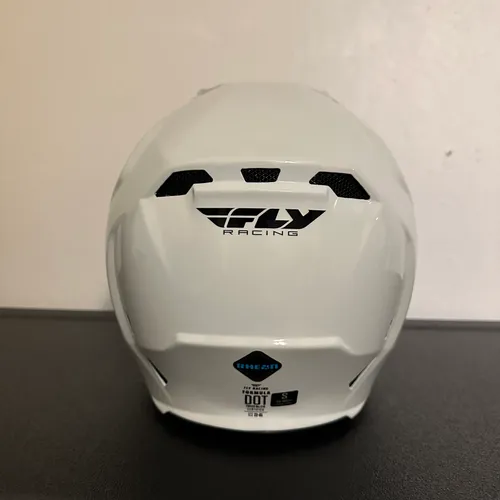Fly Formula Carbon Solid White 