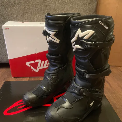 Alpinestars Boots - Size 9