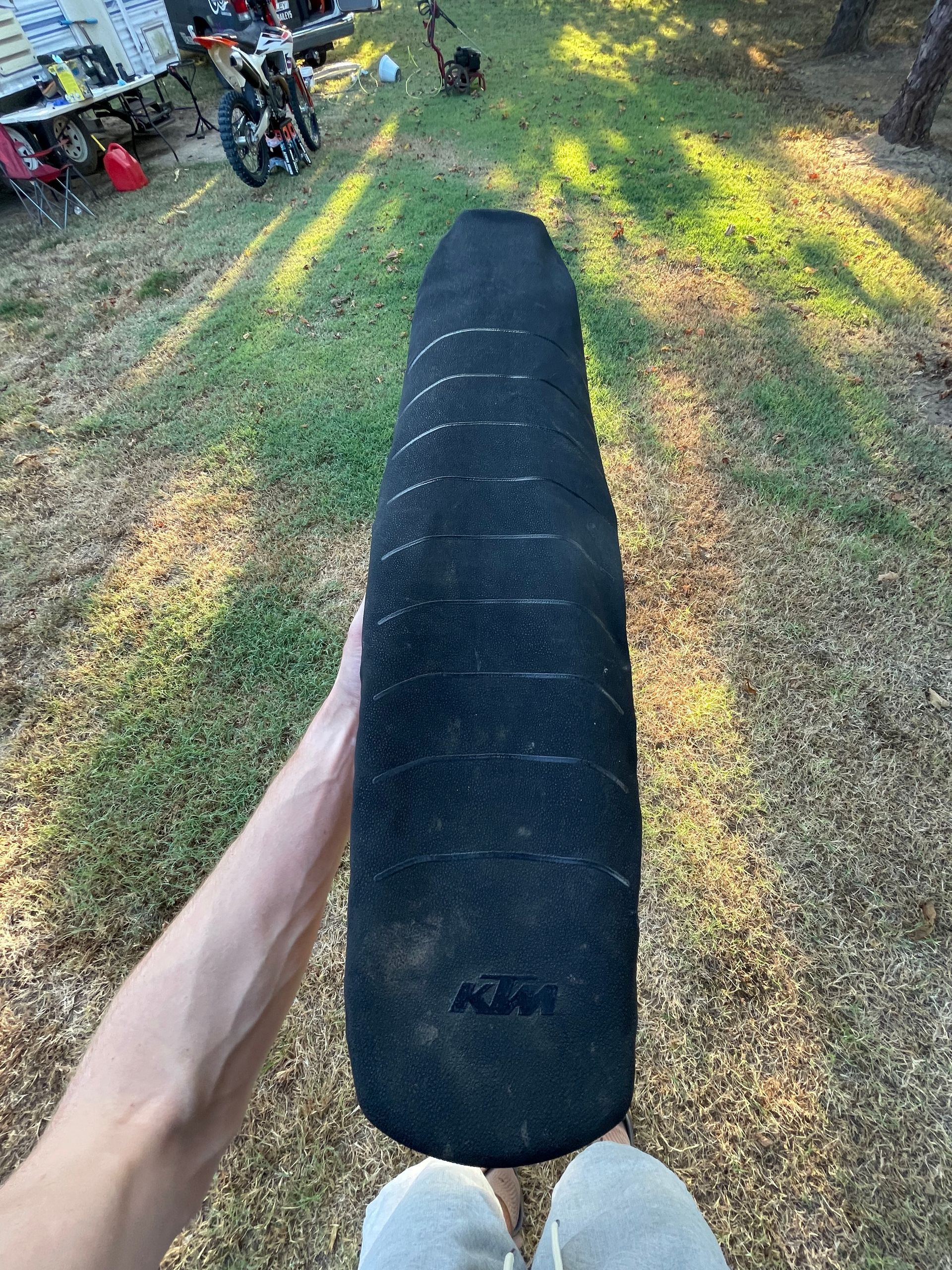 Ktm Gripper Seat Cover 