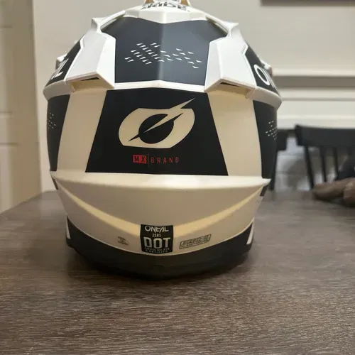 Oneal Series 2 Helmet
Size: XL