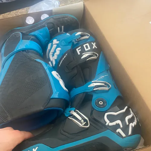 Fox Instincts 2.0 Size 10 