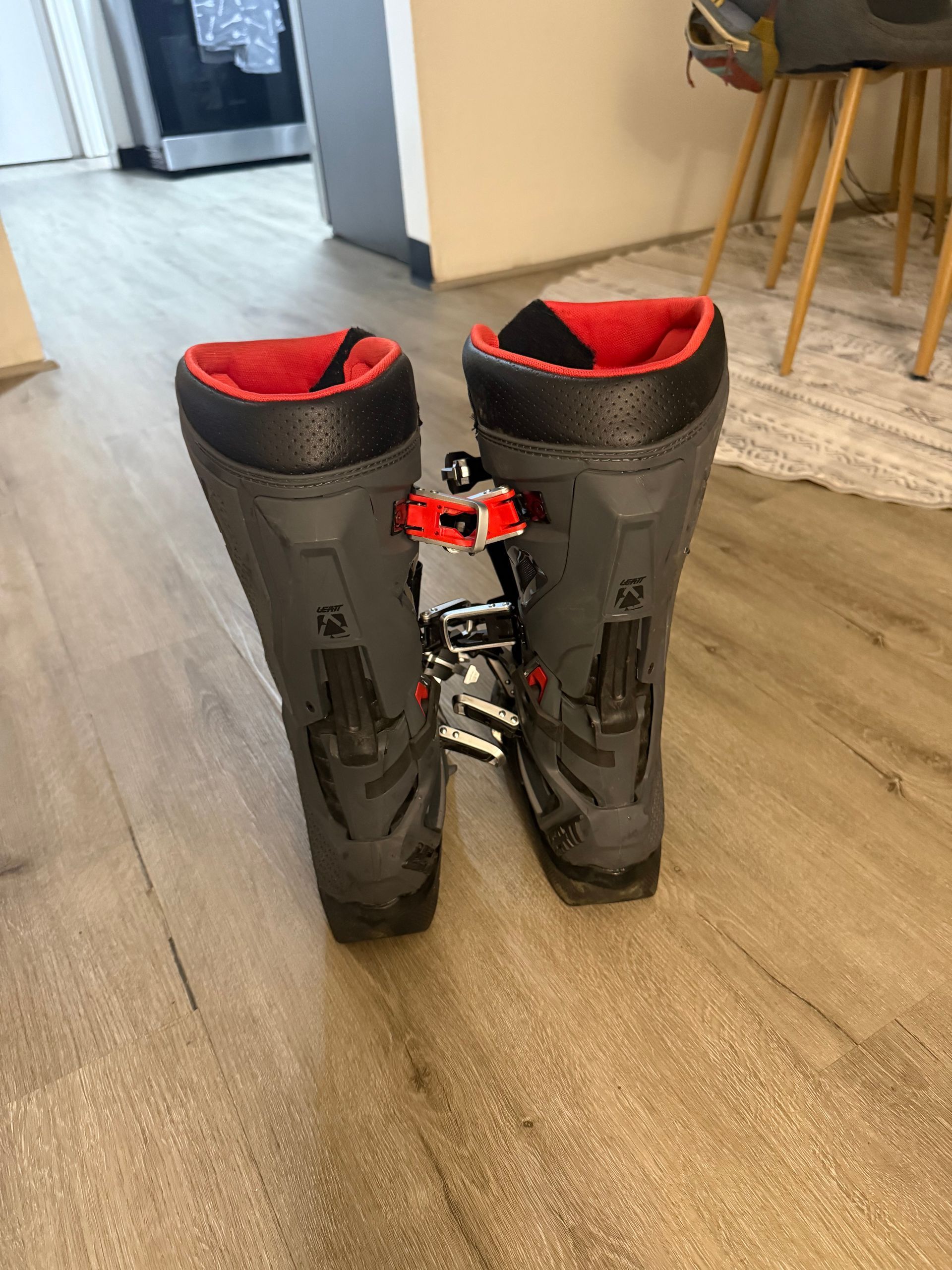 Leatt 5.5 Motocross Boots