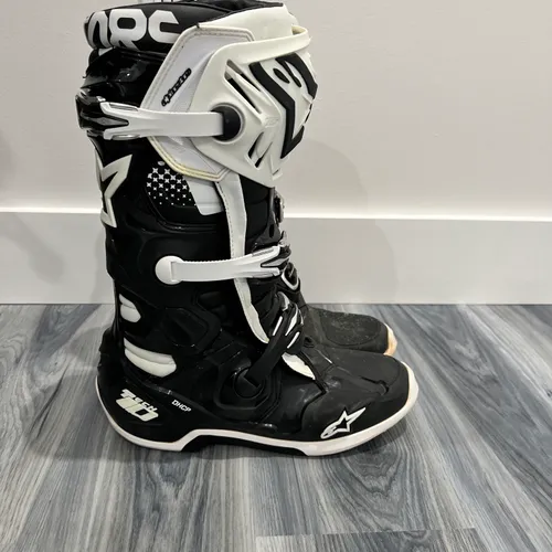 Alpinestars Tech 10 Size 10 Men's 