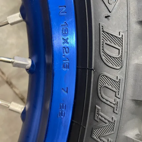 Brand new YZ wheel set 