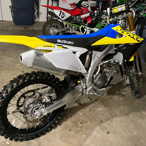2022 Suzuki RMZ250