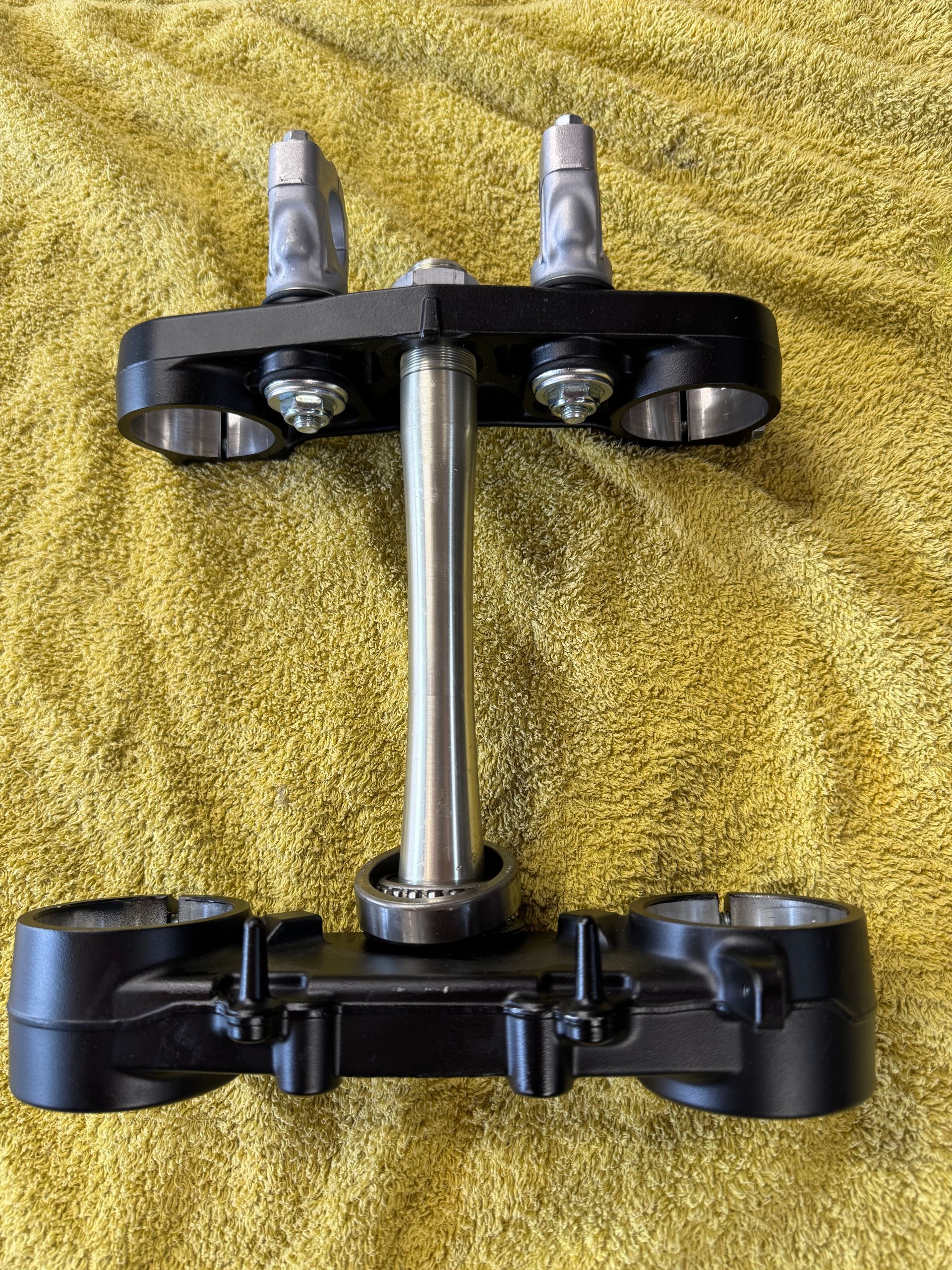 Kawasaki KX450 2019-2023 New/Unused take-off parts