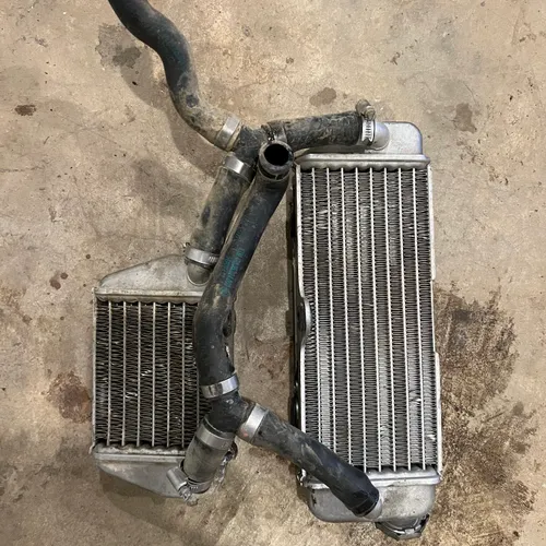 04-08 Ktm 85 105 Sx radiators & hoses 