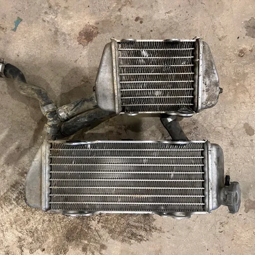 04-08 Ktm 85 105 Sx radiators & hoses 