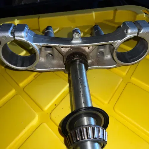 98-02 Yz125 Triple Tree Clamps 