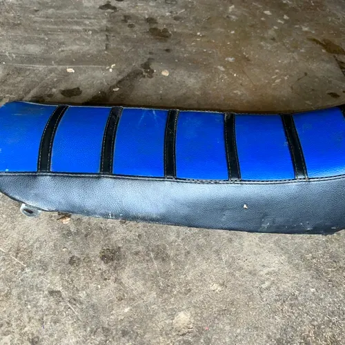 02-18 Yz85 seat