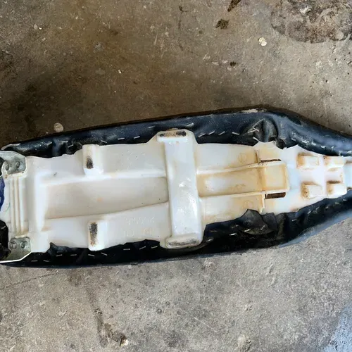 02-18 Yz85 seat